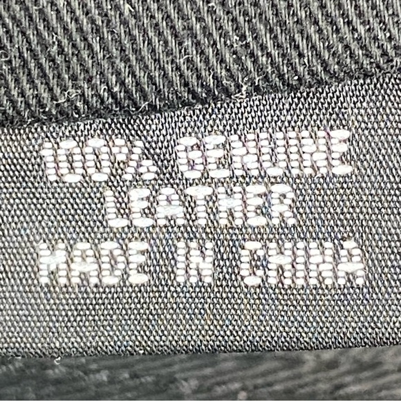 Kate Landry Black With White Stitching Pebble Leather Snap Closure Handbag - Picture 7 of 8